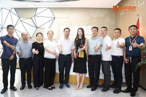 黔南州人力资源和社会保障局、广州市人力资源和社会保障局领导莅临乐鱼官方网站-乐鱼(中国)
集团考察指导